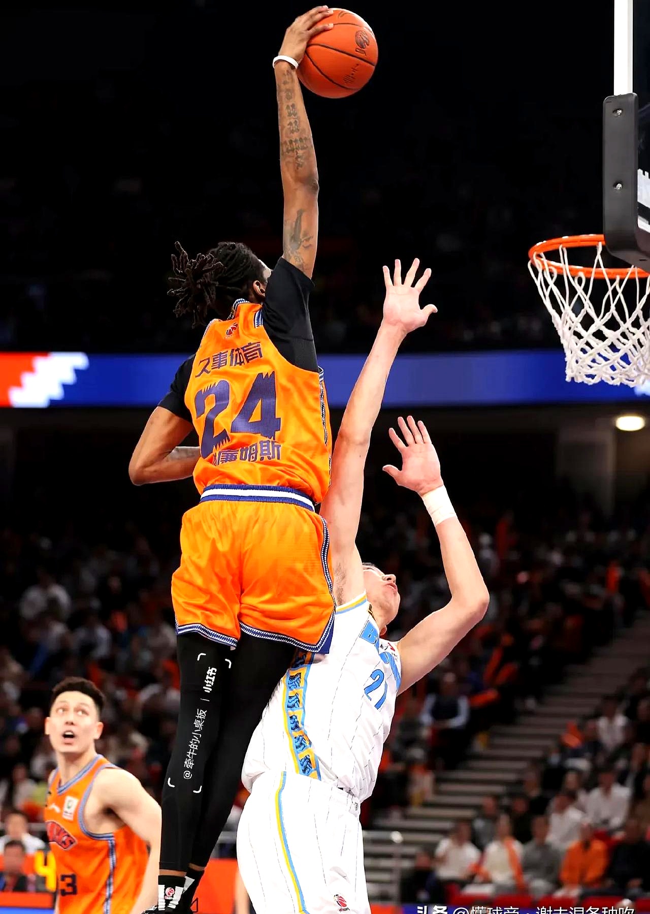 今晨突围战来临,费城76人围绕NBA总决赛外线爆发,悬念犹存,训练强度明显提升的简单介绍 今晨突围战来临,费城76人围绕NBA总决赛外线爆发,悬念犹存,训练强度明显提升的简单介绍