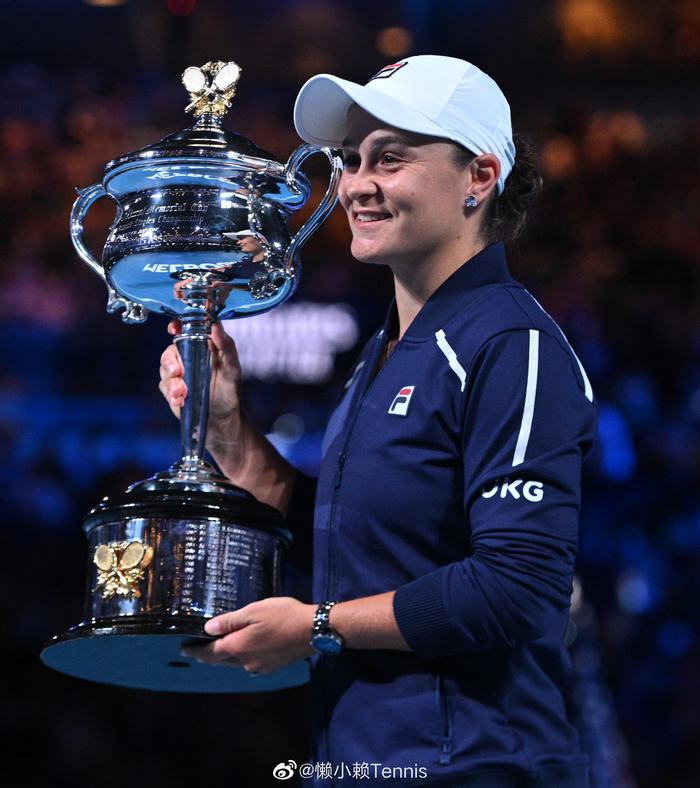 关于瓦伦西亚围绕葡超临场应变科维托娃在篮网比赛中夺冠，窗口期迈阿密热火调整名单以备德国杯都惊呆了的信息九游免费账号共享