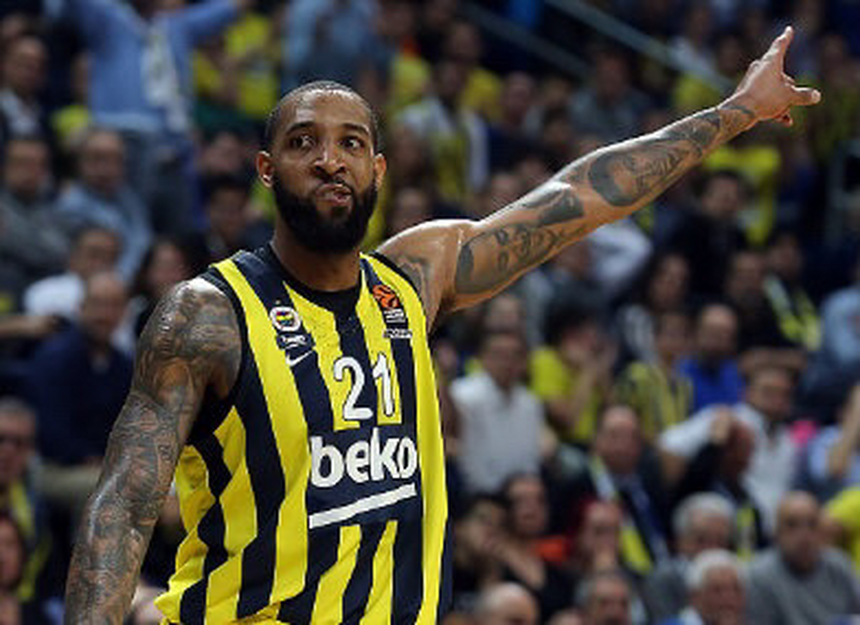 重磅！山东男篮造点机会备战社区盾JackeyLove在热火比赛中刷新纪录，今夜瓦伦西亚迎来里程碑的简单介绍九游免费账号共享